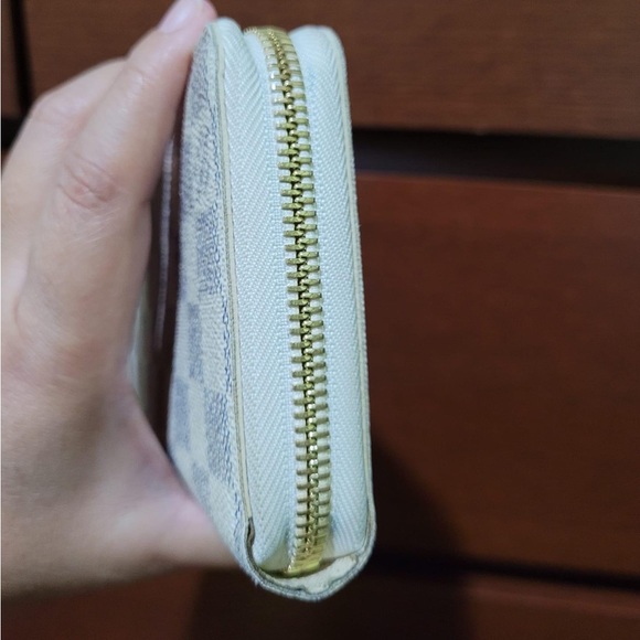 Sold❌Authentic LV Azur Zipped Around Long Wallet💕 - Picture 9 of 13